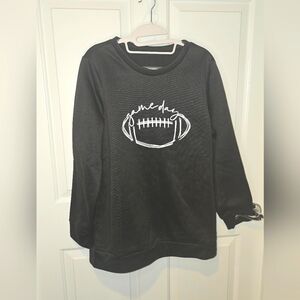 Black GameDay sweatshirt